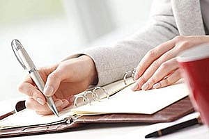 《小学语文知识大全—小学写作技巧宝典班》帮孩子提升学习效率